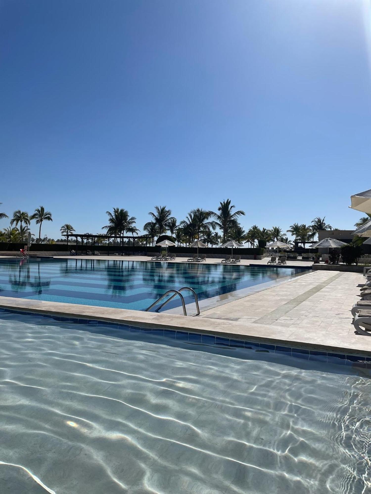 Luxury With Private Pool And Lagoon View فيلة صلالة