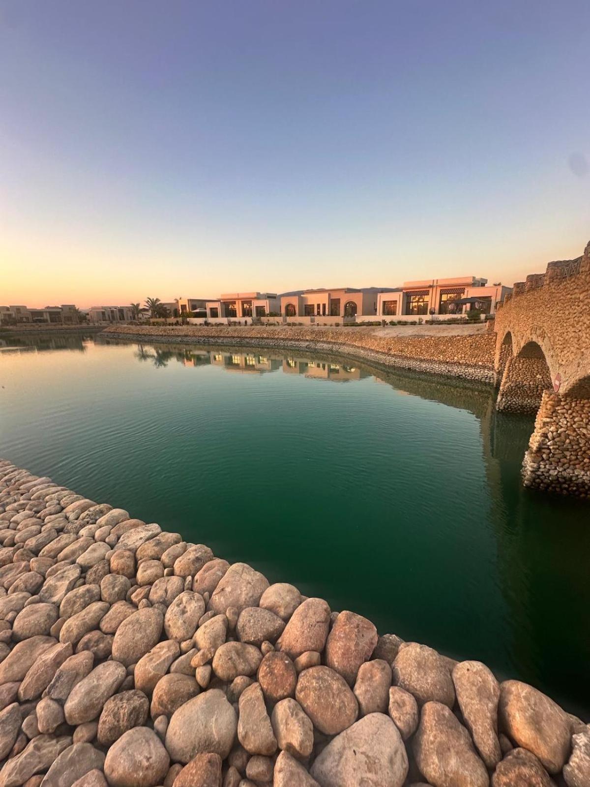 Luxury With Private Pool And Lagoon View فيلة صلالة